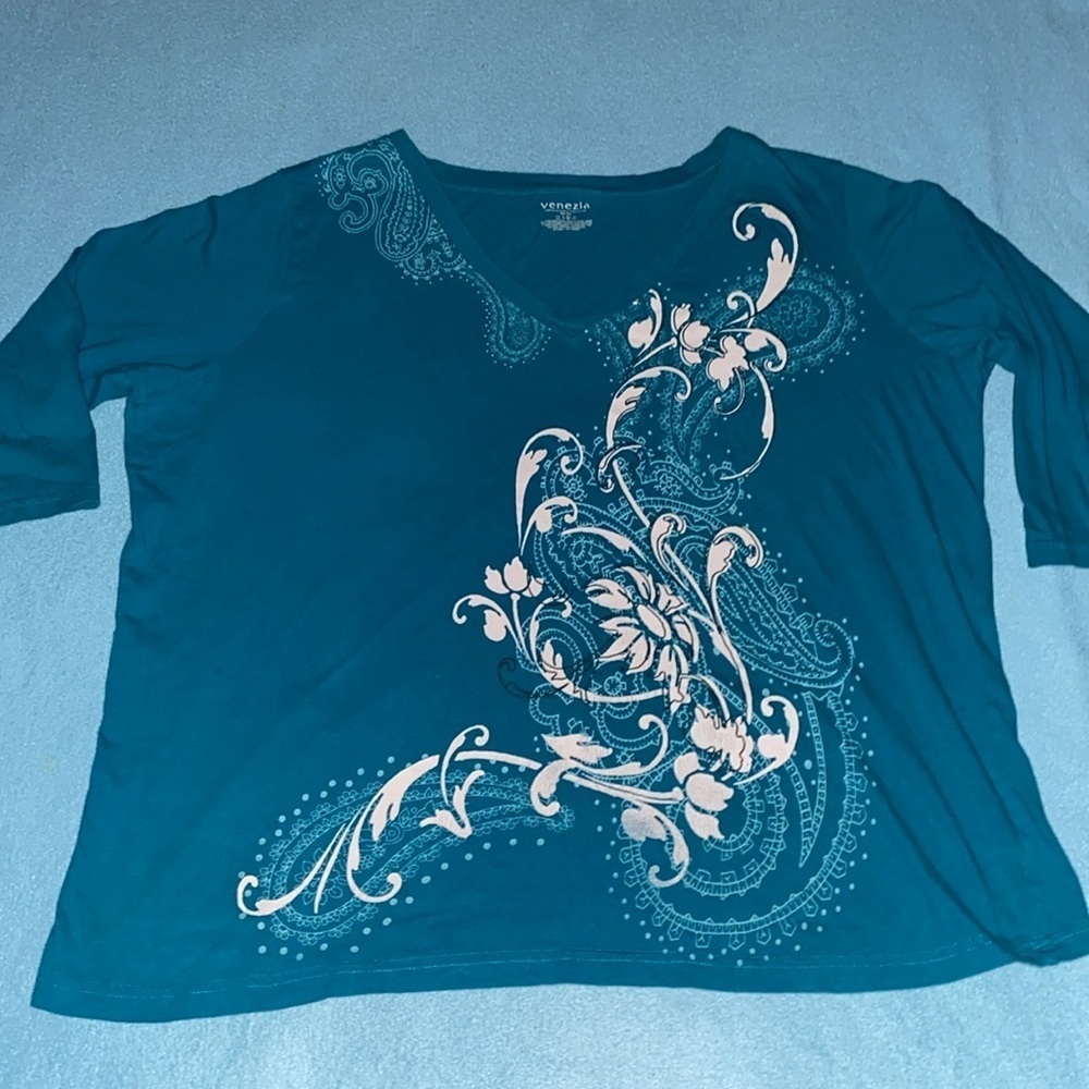 VENEZIA v-neck floral short sleeve top 100% cotton graphic design size 22/24